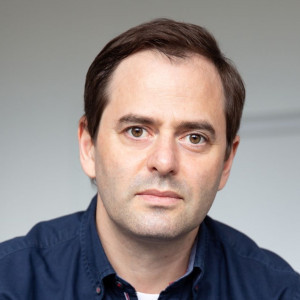Максим Скулачев, Молекулярный биолог, кандидат биологических наук, ведущий научный сотрудник НИИ Физико-химической биологии МГУ им. Ломоносова