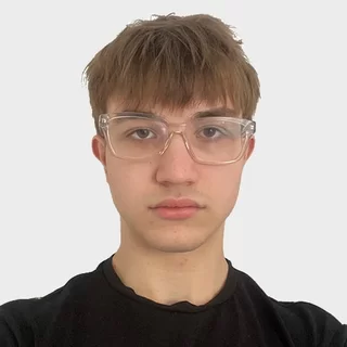 Матвей Сергеевич С., Английский язык для детей, Обучение 3D-моделированию в Blender, Создание игр в Roblox Studio, Sound дизайн и создание digital музыки, Киберспорт, Компьютерная грамотность, Трехмерное моделирование в 3