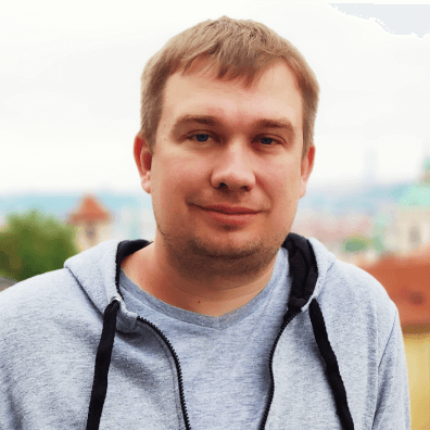 Михаил Бирюков, Senior Java-разработчик, архитектор с опытом работы 18 лет. Работал в «Сбере», Университете Иннополис, Ай-Теко, Luxoft