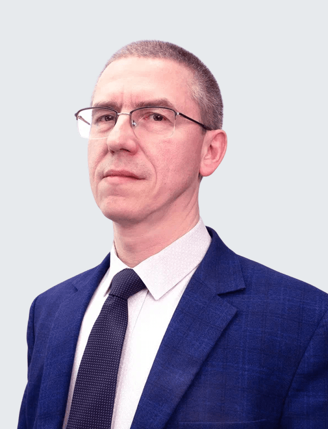 Михаил Селезнёв, Эксперт в управлении командами в финансовом секторе