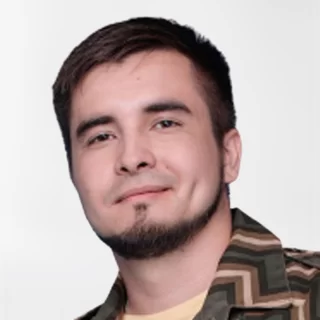 Владислав Вячеславович С., Программирование мобильных приложений в App Inventor, Разработка чат-ботов на Python