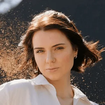 Юля Якушкова, Специалист по психологической коррекции пищевого поведения и снижения веса, велнес-коуч, РПП-информированный специалист