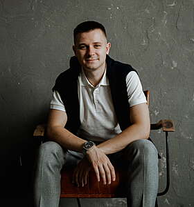 Юрий Караванов, Продюсер образовательного направления в миллиардной компании «Русский Экспресс»